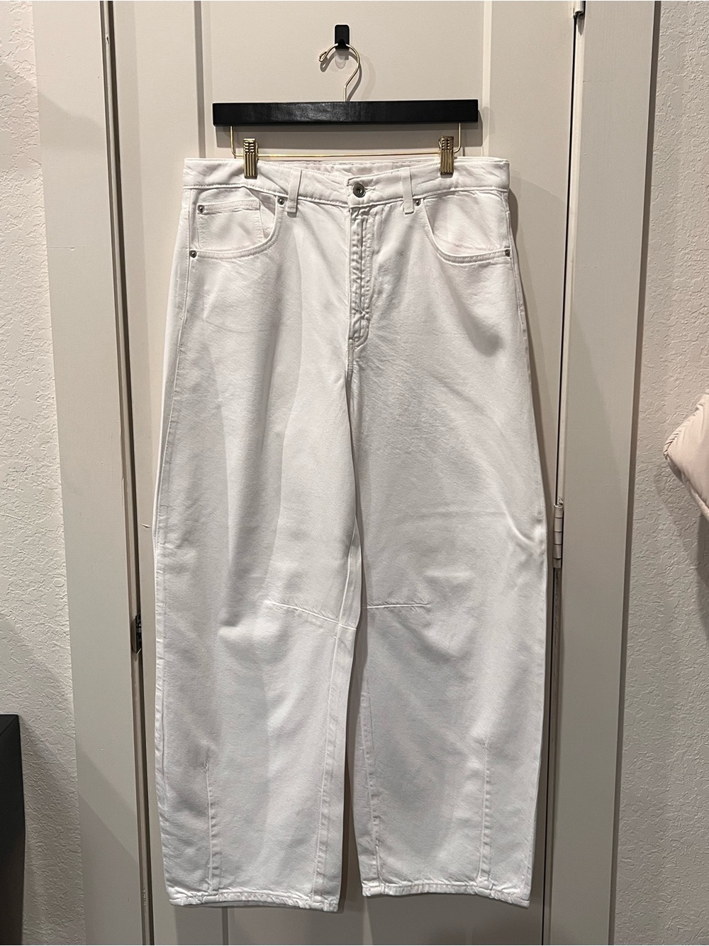 Zara White Wide-Leg Flare Jeans
